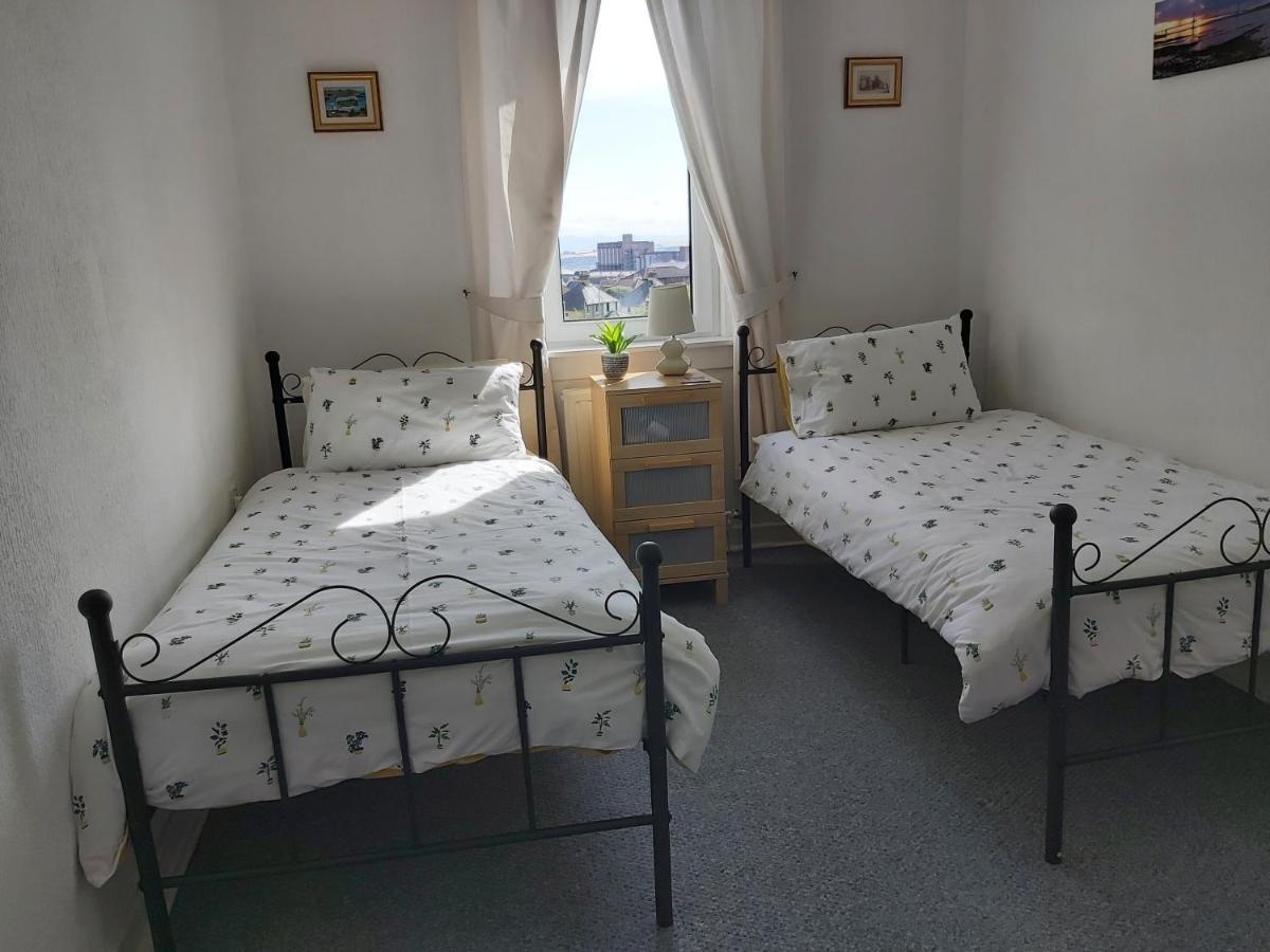 Haig Apartments Kirkcaldy Bagian luar foto